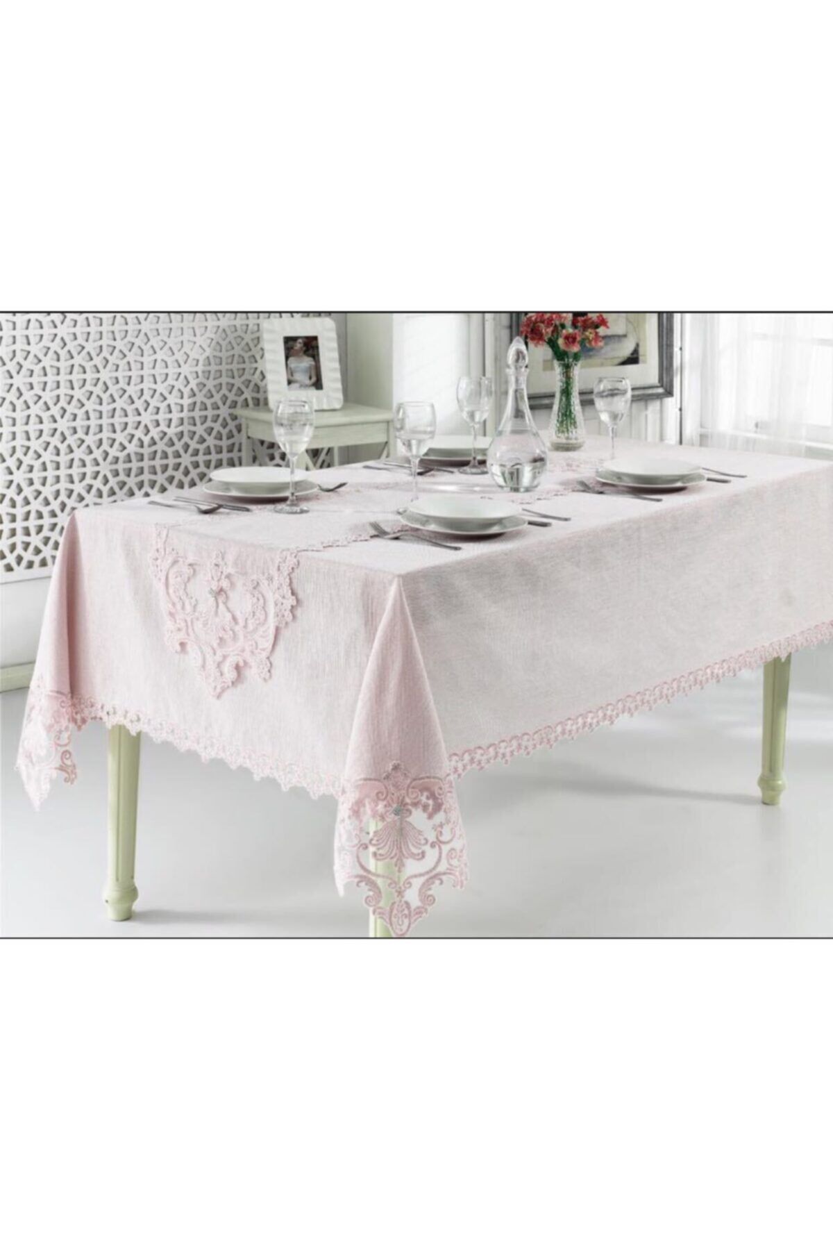 26 Parça Lale Lüx Sofra Takımı Dertsiz Leke Tutmaz Masa Örtüsü