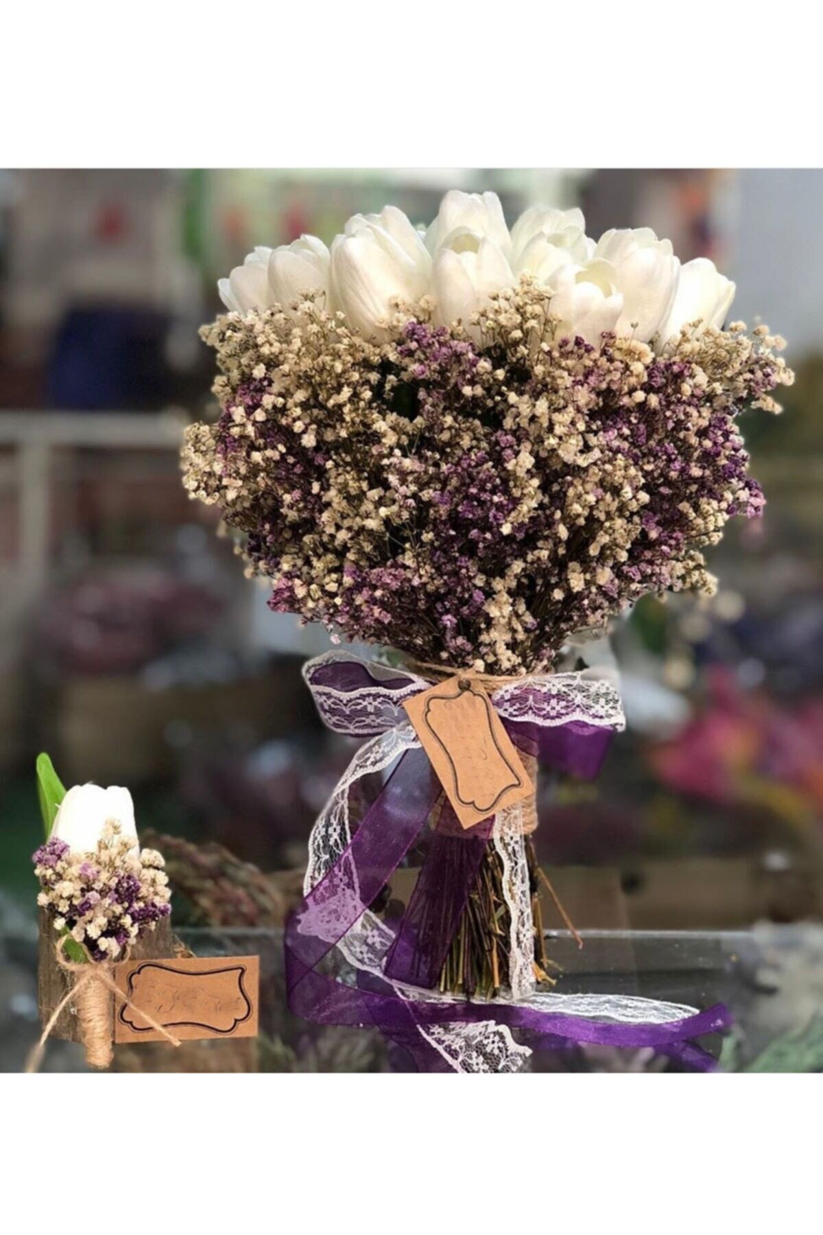 Gelin Buketi Islak Lale Gelin Eli Çiçeği Ve Damat Yaka Çiçeği