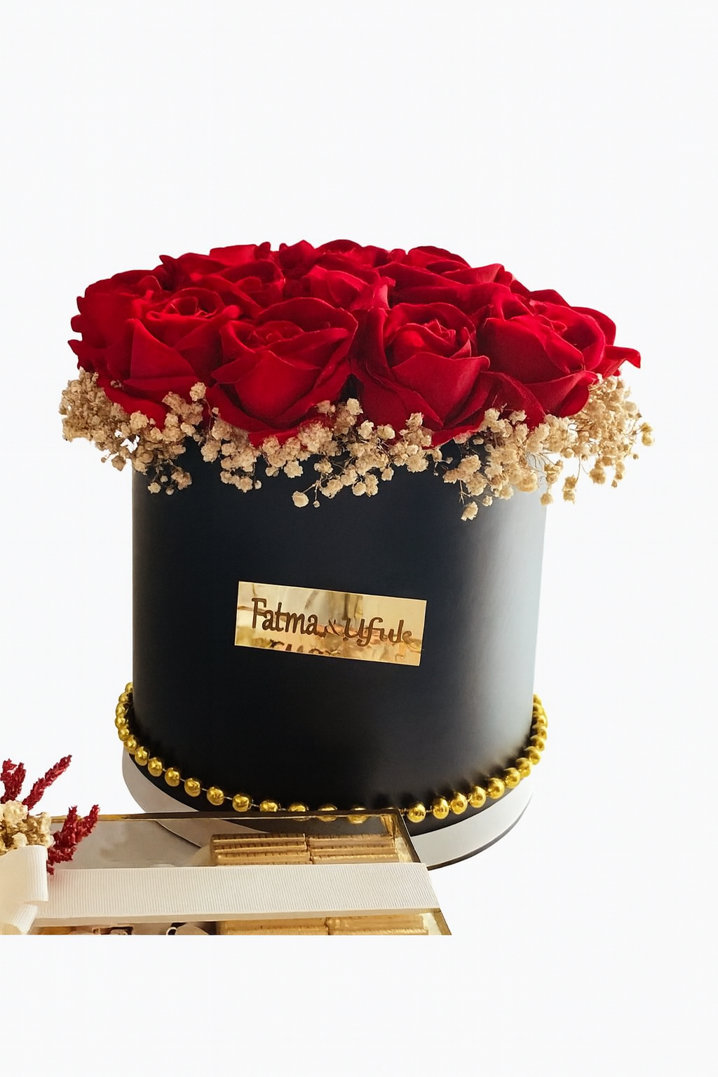 Silindir Kutuda Gerçek Görünümlü Yapay Gül Kız İsteme Buketi