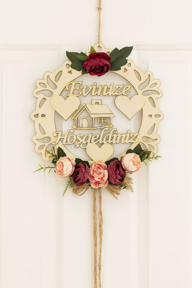 Evimize Hoşgeldiniz Yazılı Ahşap Kapı Süsü Duvar Dekoru