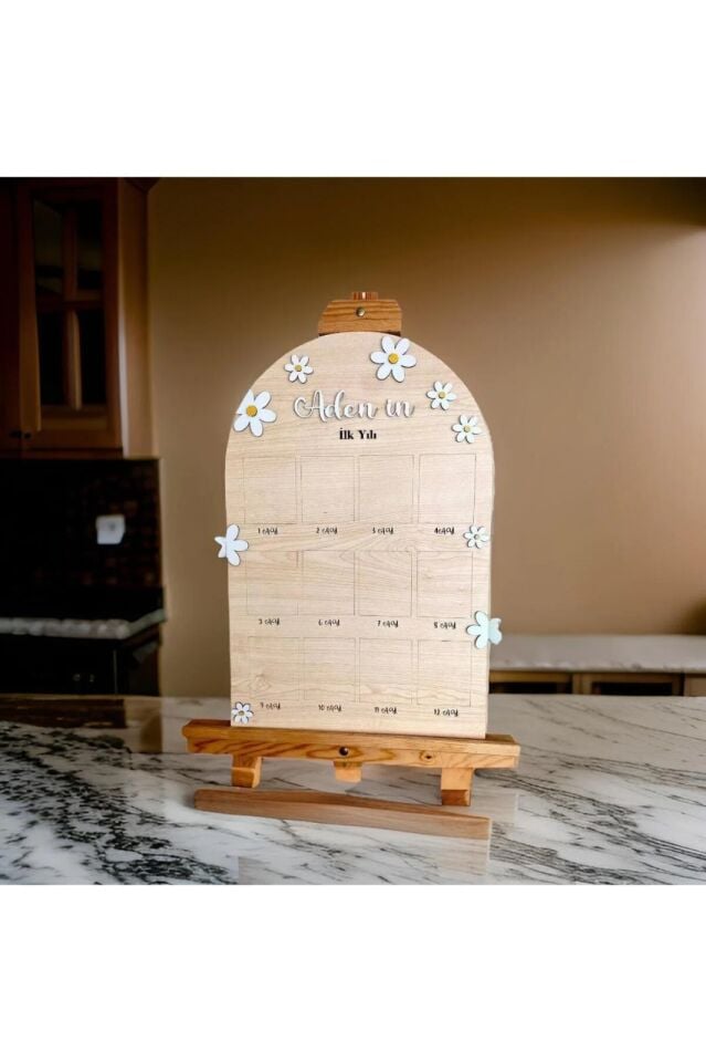 Fotoğraf Anı Çerçevesi İlk 12 Ay Foto Çerçevesi İsme Özel Anı Panosu