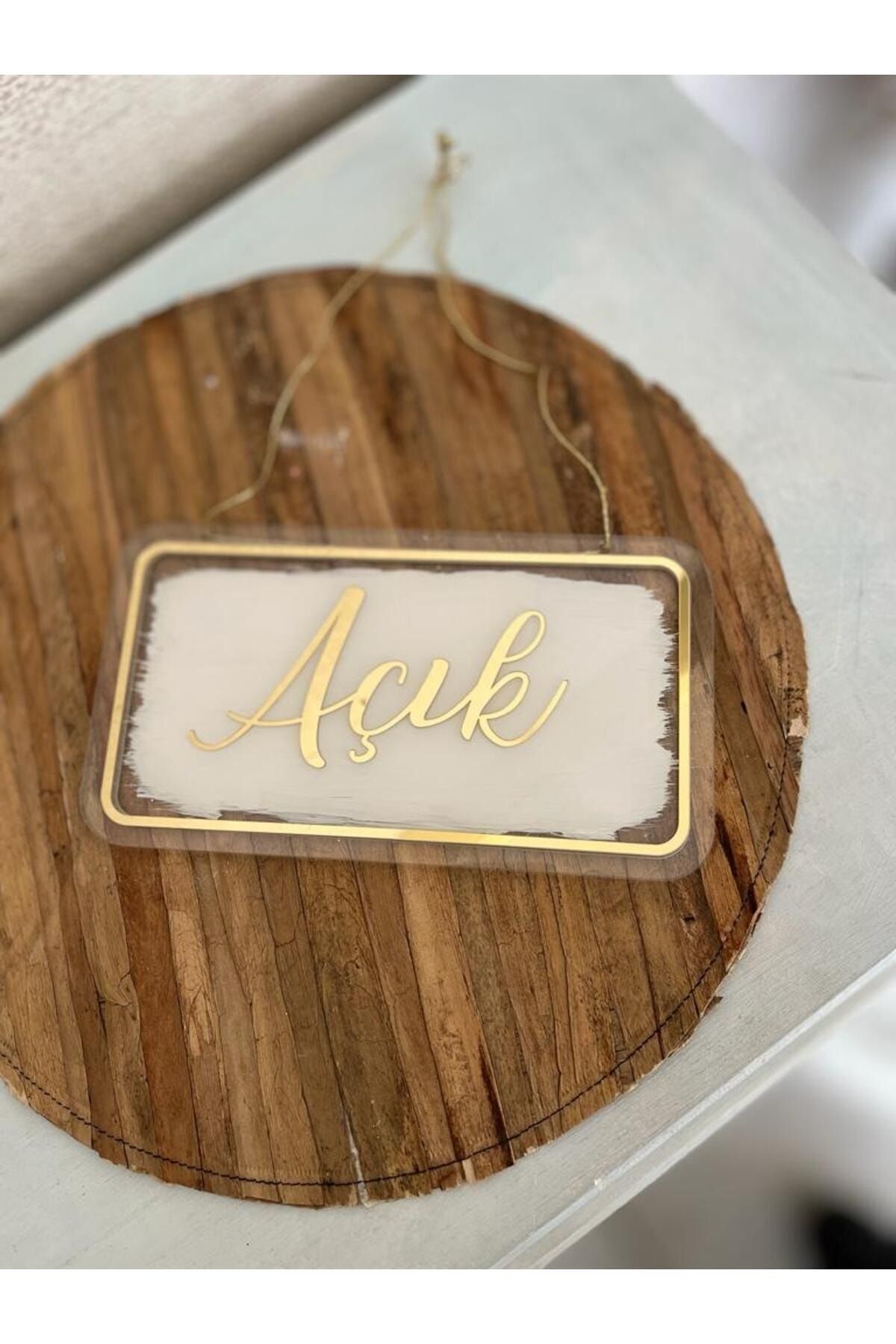 Açık Kapalı Kapı Isimliği