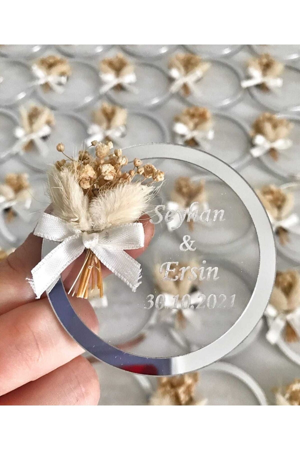 Söz Nişan Nikah Hatırası Süslü Yuvarlak Model Pleksili Şeffaf Magnet 15 Adet