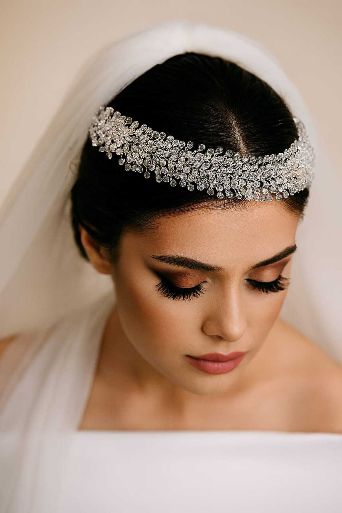 Gelin Tacı Düğün Nikah Nişan Kına Aksesuarı Kristal Taşlı Model Saç Aksesuarı