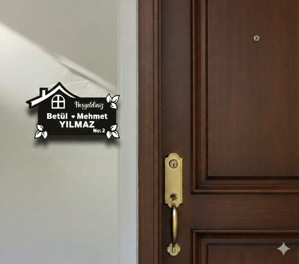 Kişiye Özel İsimli Ahşap Kapı Numarası Ev Motifli Duvar Dekoru 15x25 Ölçüde