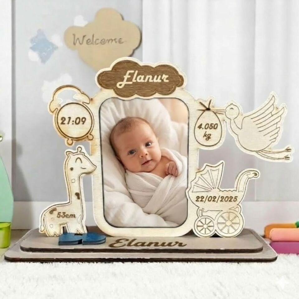 Kişiselleştirilmiş Ahşap Bebek Fotoğraf Çerçevesi Takvim Yenidoğan Leylekli